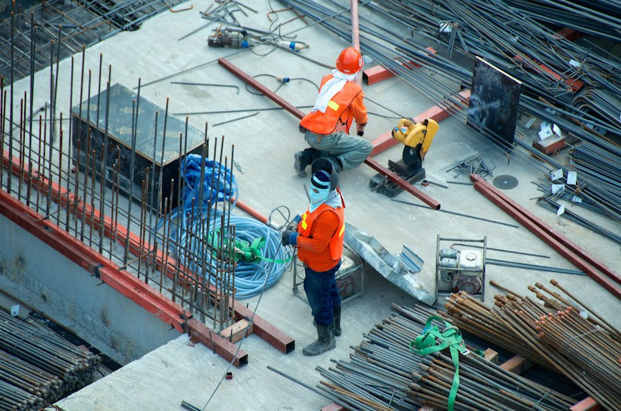 Artisan du batiment sur un chantier